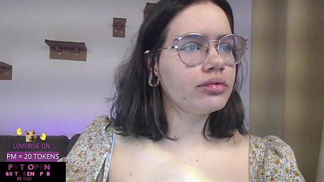 crystalll room online show from 05/22/26, 05:14