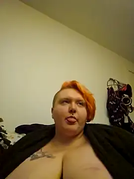 Snapshot of CorgiGodez98 chatting on 11/19/25, 01:16 CorgiGodez98 online show from 11/19/25, 01:16