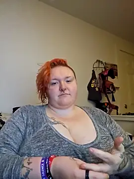 Snapshot of CorgiGodez98 chatting on 11/26/25, 02:01 CorgiGodez98 online show from 11/26/25, 02:01