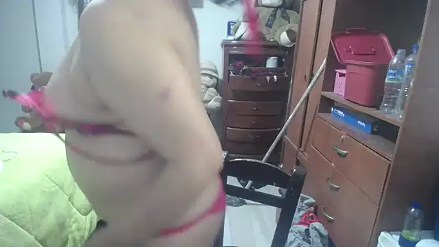 jazmin mature  online show from 12/04/25, 12:53