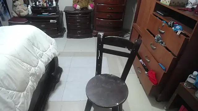 jazmin mature  online show from 12/20/25, 12:23