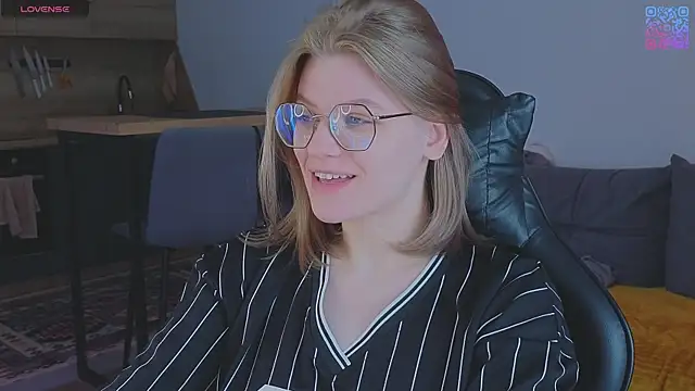  JessieVibes online show from 05/09/26, 03:50