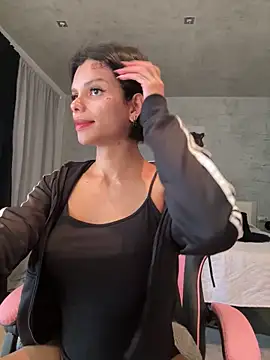 Rosariolovex online show from 03/21/25, 10:50