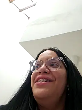 Snapshot of katrina29 chatting on 02/13/25, 04:32 katrina29 online show from 02/13/25, 04:32