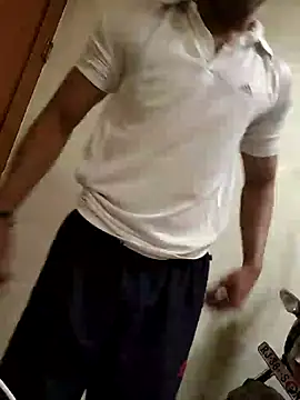 Snapshot of hot_hunk_boy chatting on 01/18/25, 06:53 hot hunk boy online show from 01/18/25, 06:53