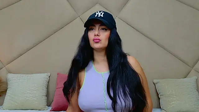 Snapshot of ChloeFrost chatting on 09/28/25, 05:13 ChloeFrost online show from 09/28/25, 05:13