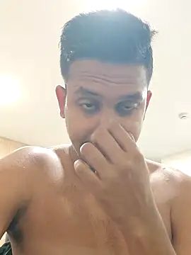 Snapshot of xx54362 chatting on 03/12/25, 05:28 xx54362 online show from 03/12/25, 05:28