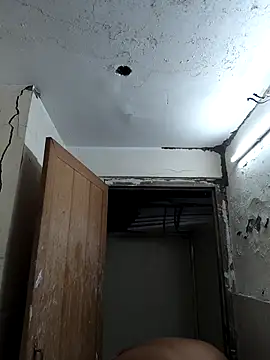 Snapshot of xx54362 chatting on 10/21/25, 10:49 xx54362 online show from 10/21/25, 10:49