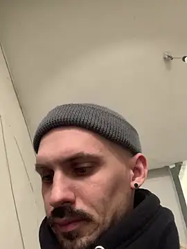 AssHunter4k online show from 03/04/25, 09:29