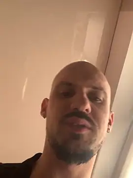 AssHunter4k online show from 09/17/25, 06:04