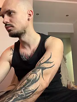 AssHunter4k online show from 11/26/25, 08:48