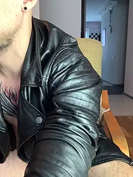 AssHunter4k online show from 11/28/25, 08:06