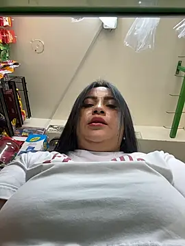 Miia Jazmin online show from 12/19/25, 02:02