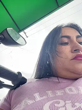 Miia Jazmin online show from 04/11/26, 01:04