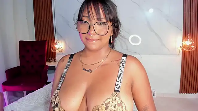 isabella zc online show from 04/30/26, 09:30
