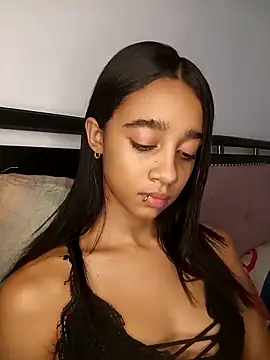 Zoe Sweett18 online show from 04/04/26, 06:49