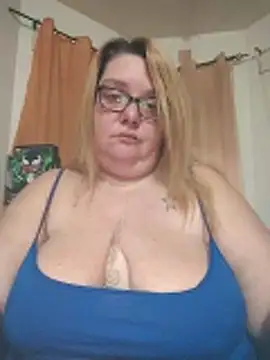 diosacurvy1984 online show from 02/08/26, 08:40