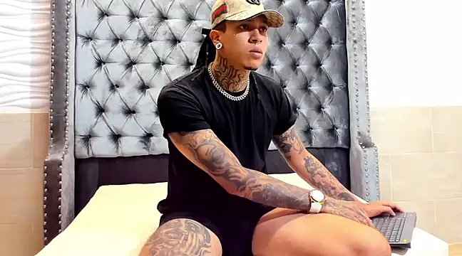 Kenaii 7777 online show from 01/18/25, 03:31