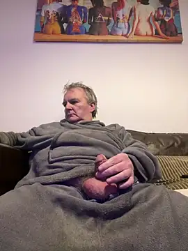 Paolo7619 online show from 04/15/26, 07:58