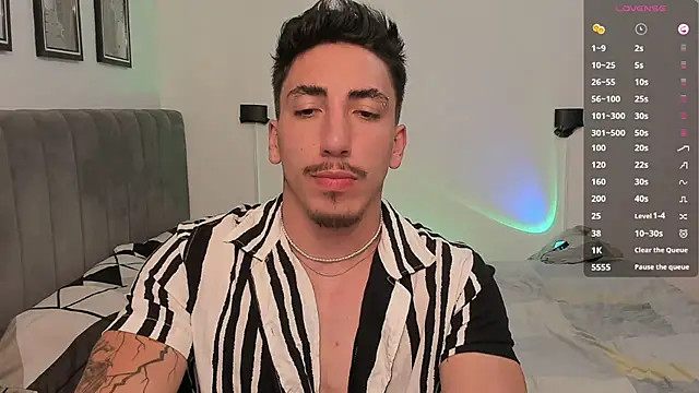 Snapshot of dylanspencer28 chatting on 01/22/25, 11:10 dylanspencer28 online show from 01/22/25, 11:10