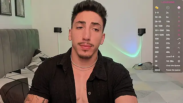 Snapshot of dylanspencer28 chatting on 01/23/25, 06:03 dylanspencer28 online show from 01/23/25, 06:03