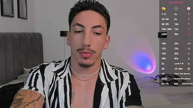 Snapshot of dylanspencer28 chatting on 02/18/25, 08:14 dylanspencer28 online show from 02/18/25, 08:14