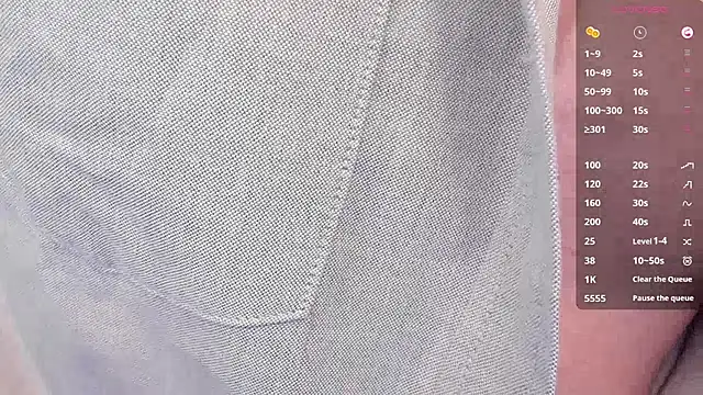 Snapshot of dylanspencer28 chatting on 03/16/25, 02:32 dylanspencer28 online show from 03/16/25, 02:32