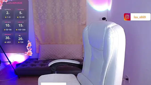 isabella1616 online show from 02/10/26, 03:32