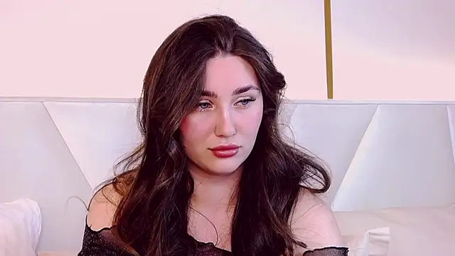 KiraBarlows online show from 03/06/25, 08:27