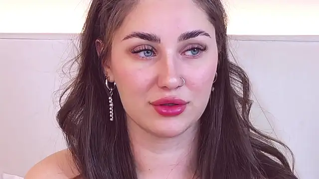 KiraBarlows online show from 03/22/25, 04:14