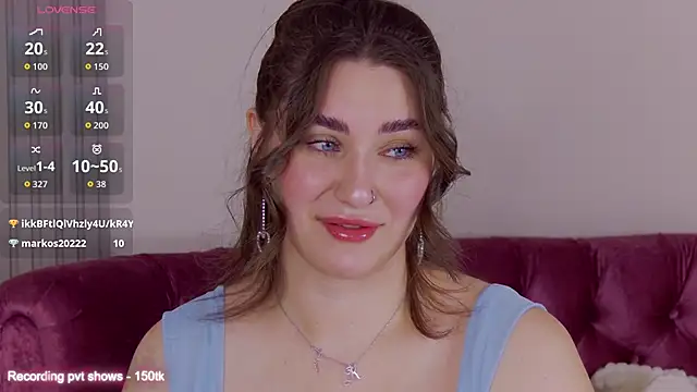 KiraBarlows online show from 11/25/25, 09:48