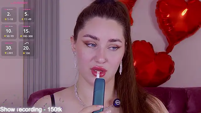 KiraBarlows online show from 03/12/26, 08:04