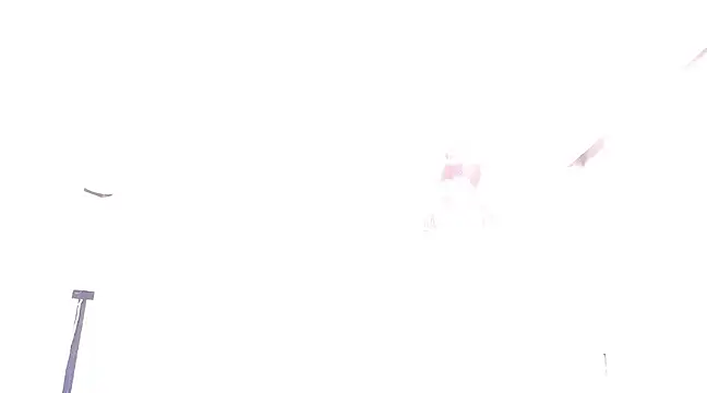 Snapshot of VanneCute1 chatting on 02/01/25, 11:43 VanneCute1 online show from 02/01/25, 11:43