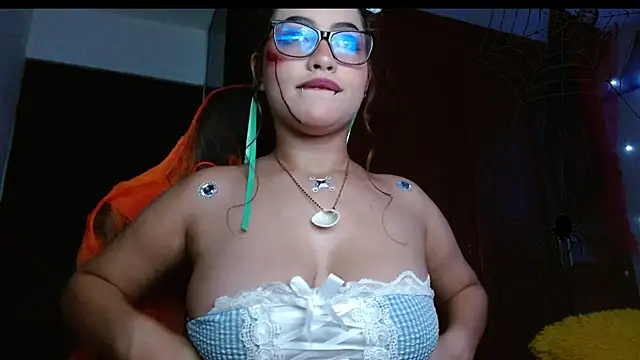 Snapshot of Eyfy_bbs chatting on 10/31/25, 09:38 Eyfy bbs online show from 10/31/25, 09:38