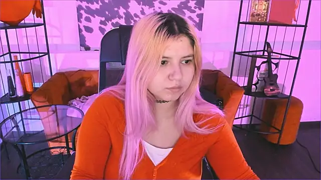 Snapshot of DiaAngell chatting on 02/09/26, 07:40 DiaAngell online show from 02/09/26, 07:40