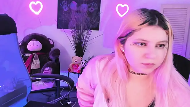 Snapshot of DiaAngell chatting on 02/25/26, 08:29 DiaAngell online show from 02/25/26, 08:29