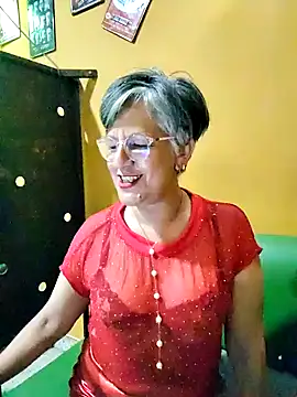 ilonna2025 online show from 05/07/26, 09:53