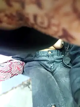 Snapshot of Leoni_G chatting on 02/23/25, 12:16 Leoni G online show from 02/23/25, 12:16