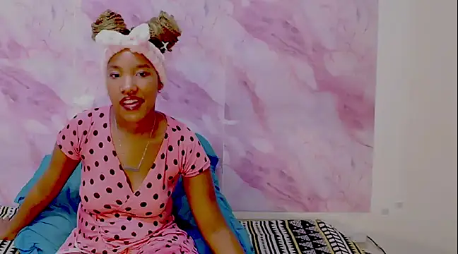 EroticSexyPrada online show from 02/21/25, 05:09