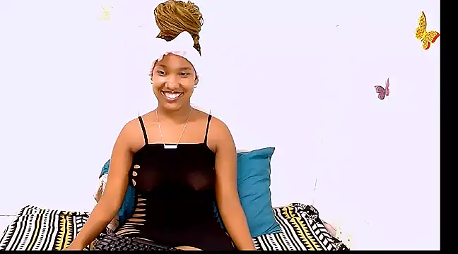 EroticSexyPrada online show from 03/07/25, 02:04