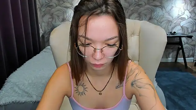 SusannJohnson online show from 04/17/26, 12:13