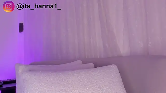 cutte hanna18 online show from 05/15/26, 06:15