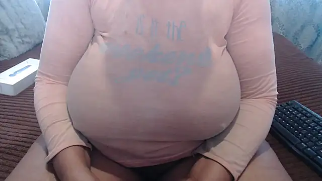 BUBBLYBUNNYxx online show from 05/28/26, 05:16