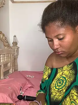 madell online show from 02/25/25, 03:09