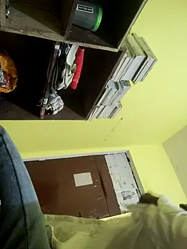 08uhj online show from 04/15/26, 12:45