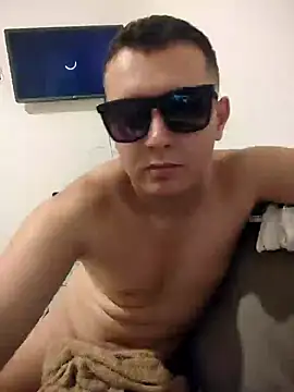 Snapshot of caiogostoso chatting on 02/02/25, 04:11 caiogostoso online show from 02/02/25, 04:11