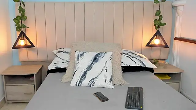 Paulina Lopezz online show from 01/29/25, 08:25