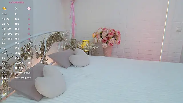 GiKarerra online show from 02/23/25, 06:39