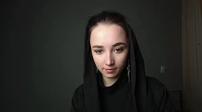 Snapshot of Eva_Gloryy chatting on 02/21/25, 04:05 Eva Gloryy online show from 02/21/25, 04:05