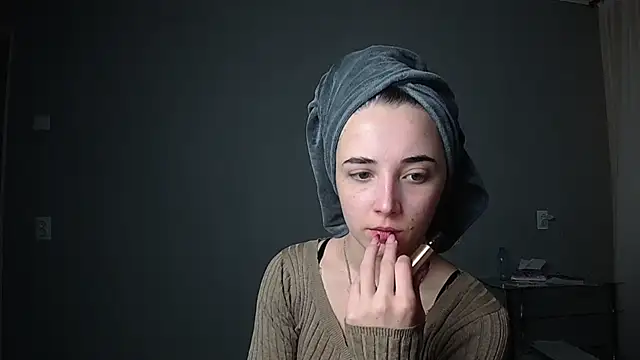 Snapshot of Eva_Gloryy chatting on 03/15/25, 03:06 Eva Gloryy online show from 03/15/25, 03:06